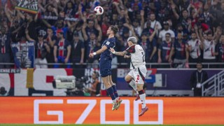 巴黎圣日耳曼六冠荣耀：从法甲到洲际杯的辉煌征程