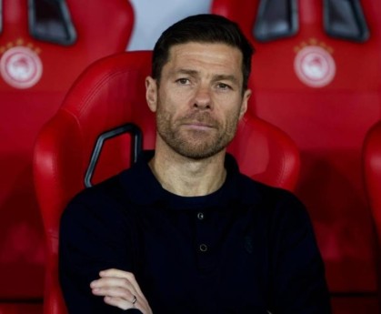 马卡：皇马近期比赛陷入混乱，阿隆索面临未完成的建队挑战