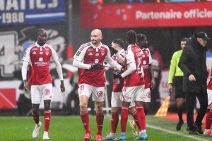 法甲第23轮爆冷：马赛客场0-2不敌布雷斯特，最新积分榜全面更新