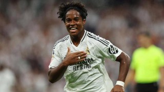 皇马19岁新星恩德里克租借加盟法甲里昂，披9号战袍获多方祝福